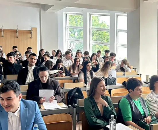 Sesiunea Anuală a Cercetării Științifice Studențești Pitești galerie