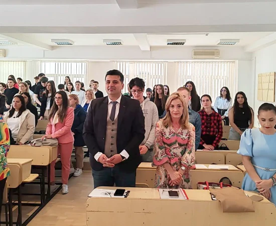 Sesiunea Anuală a Cercetării Științifice Studențești Râmnicu Vâlcea galerie