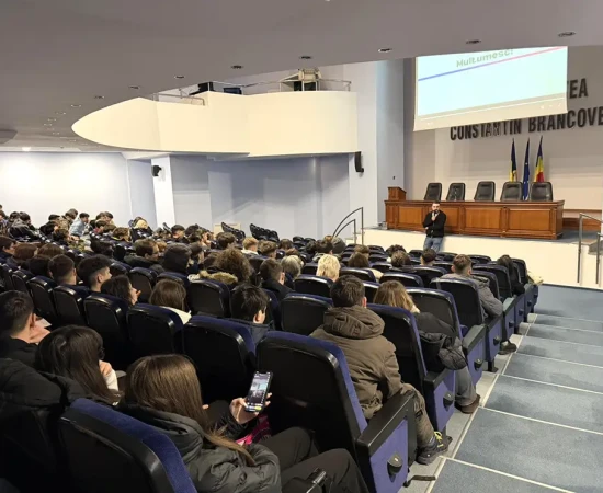 Antreprenoriatul prinde viață la UCB Pitești galerie